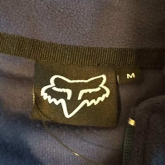 Fox Fleece - Picture 5 of 5